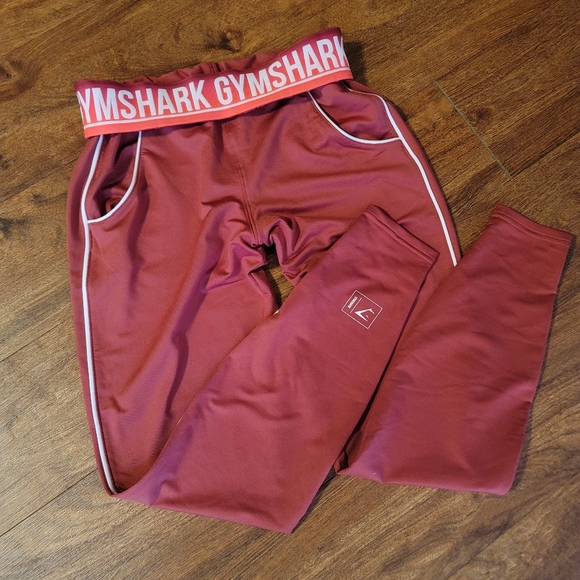 Gymshark Recess Joggers - Picture 4 of 5